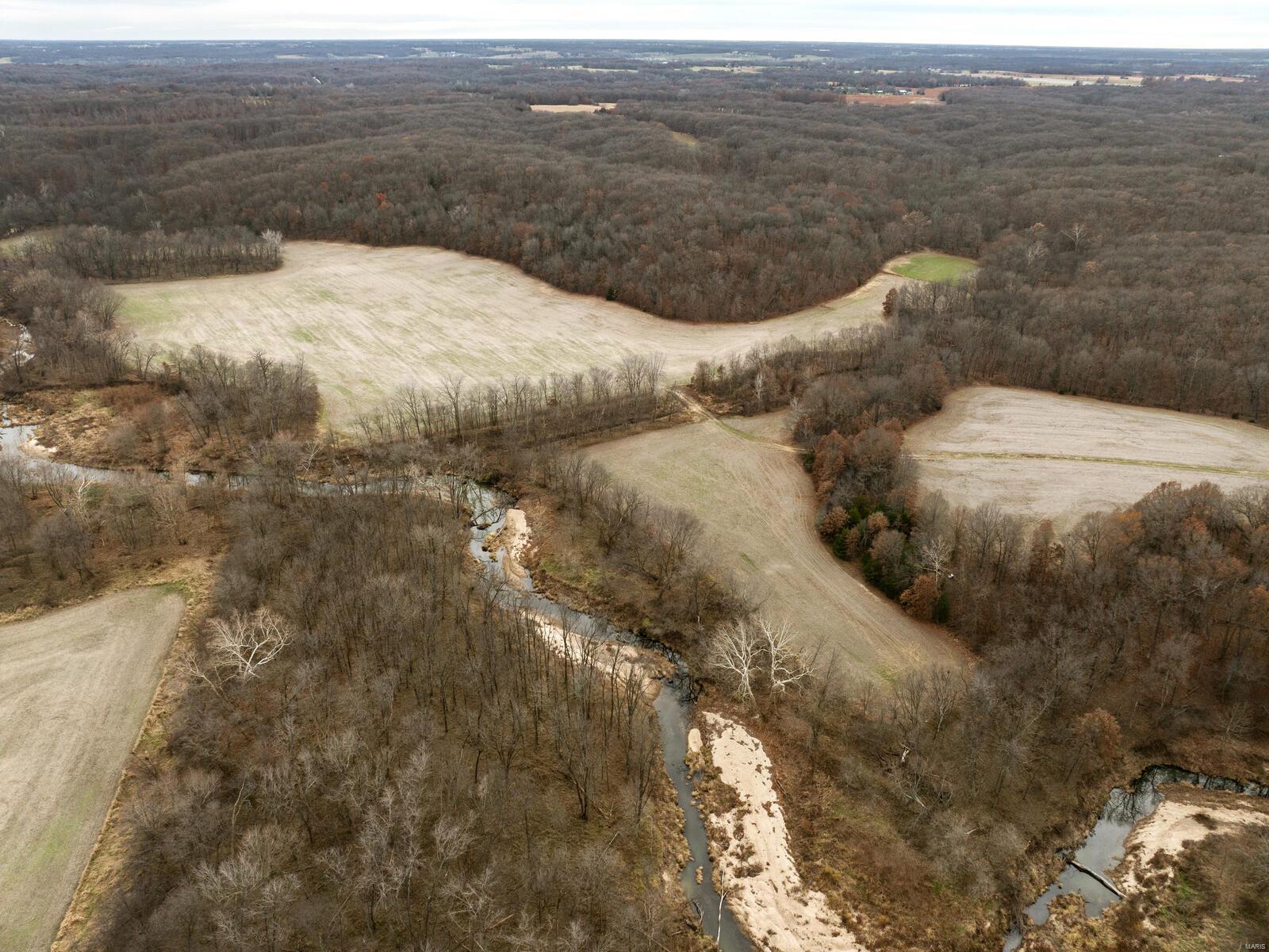 1762 Ssr-w Shelbyville, MO 63469 - Photo 7 of 37