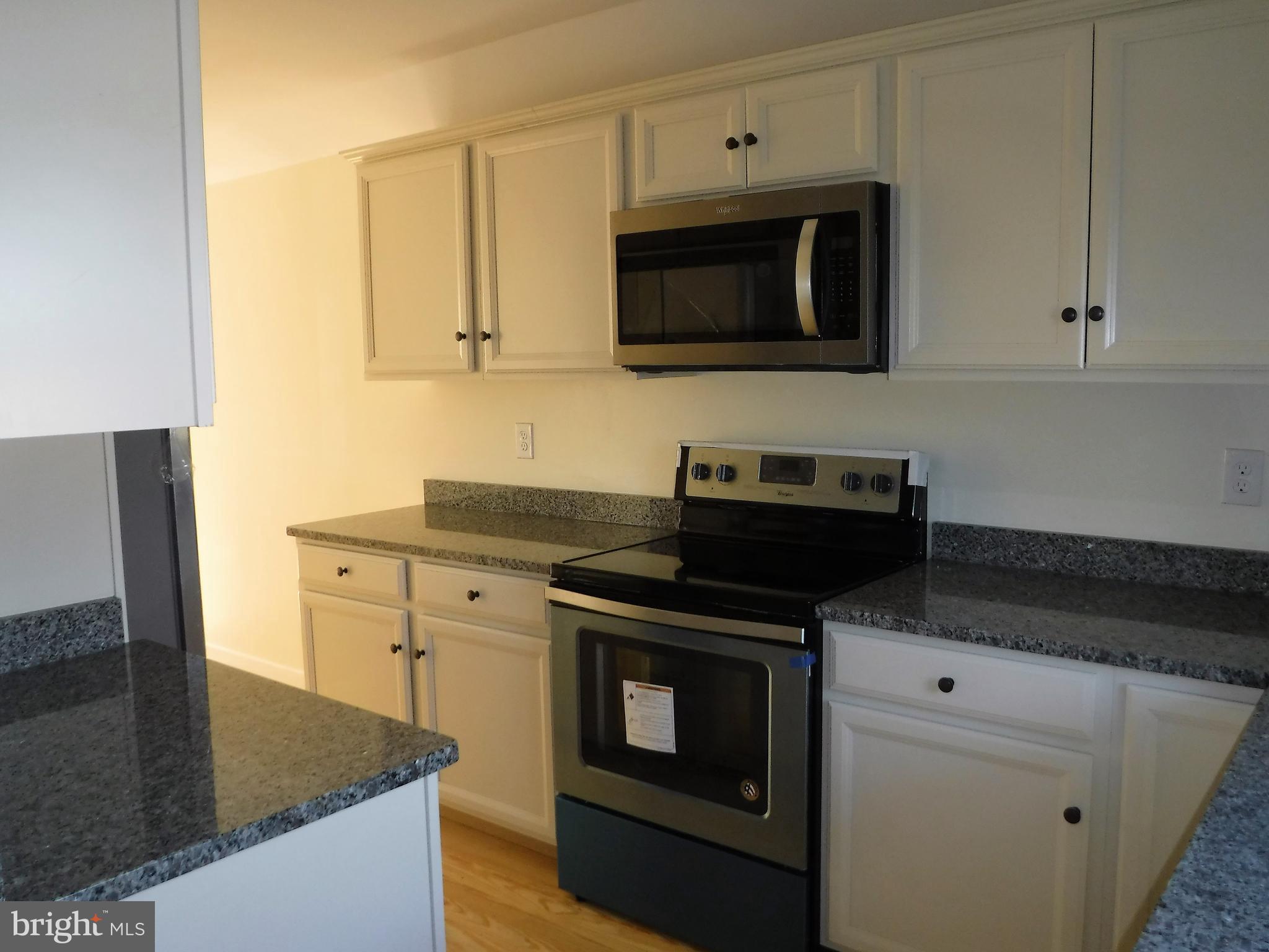 756 Wiltshire Road Kearneysville, WV 25430 - Photo 8 of 14