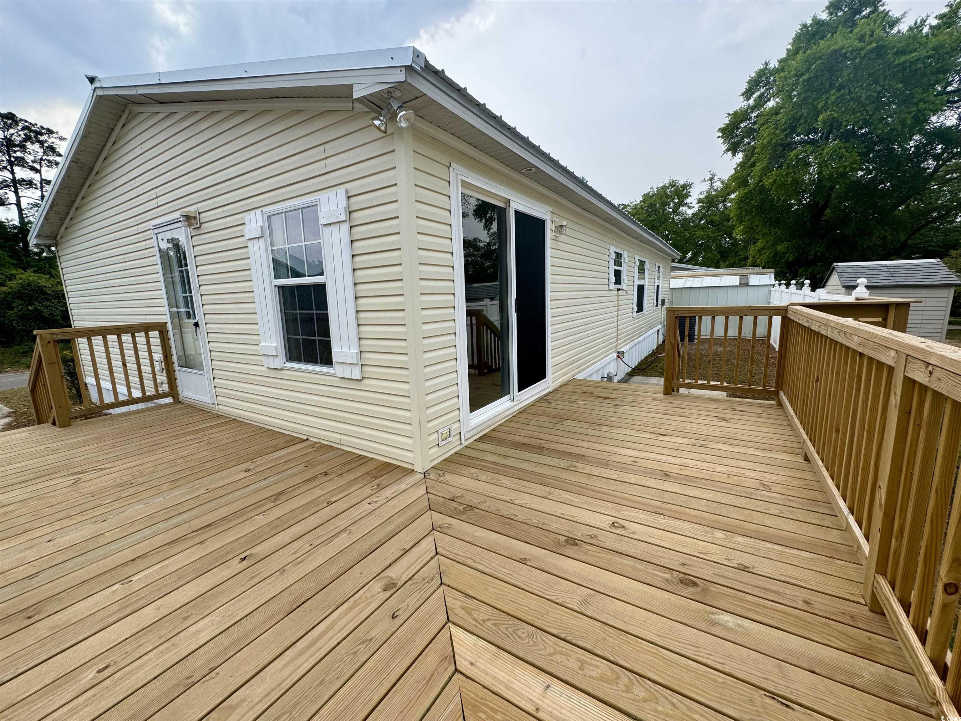 460 Oak Avenue Murrells Inlet, SC 29576 - Photo 29 of 35 Gallery Image 29