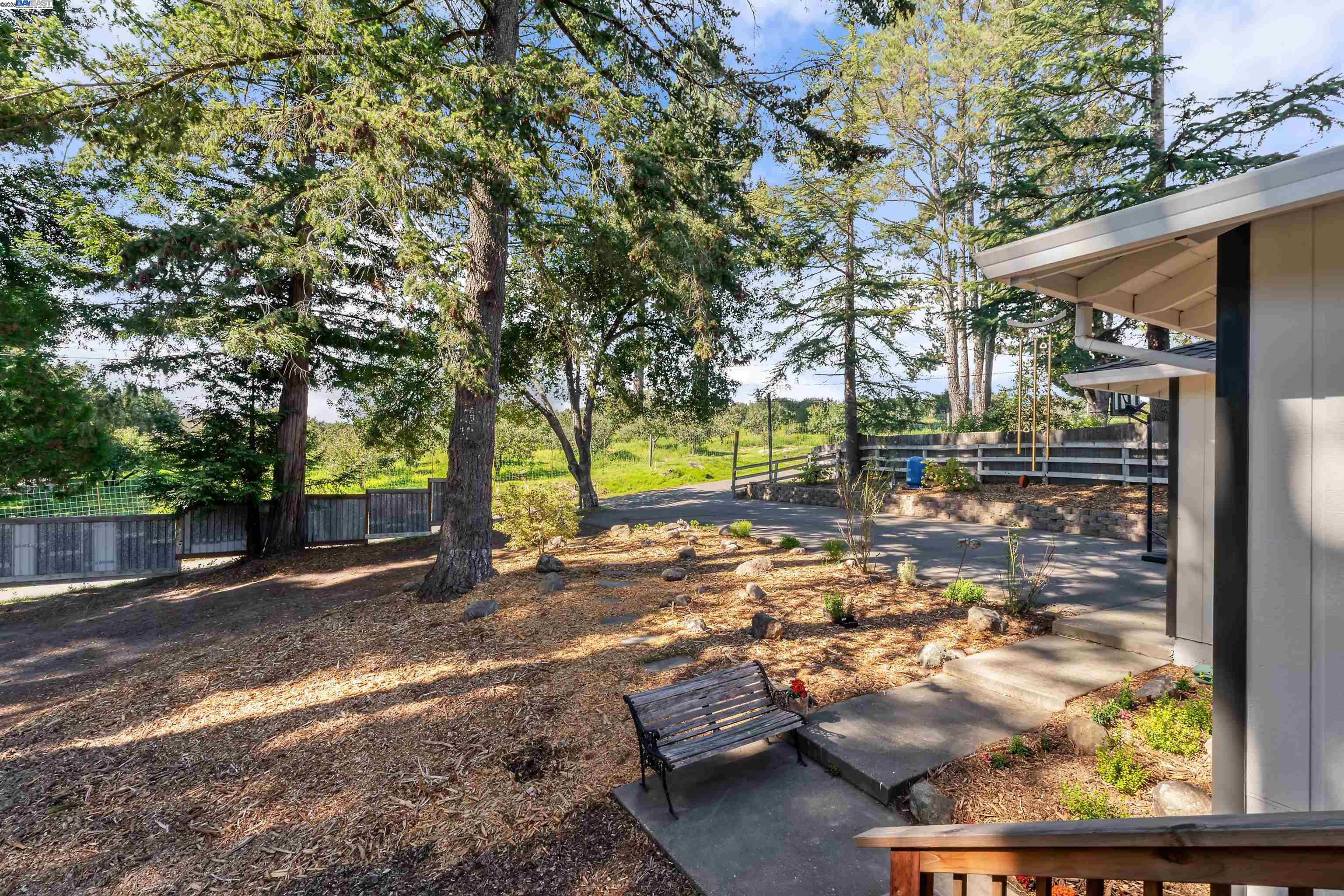 2103 Peachland Avenue Sebastopol, CA 95472 - Photo 28 of 30