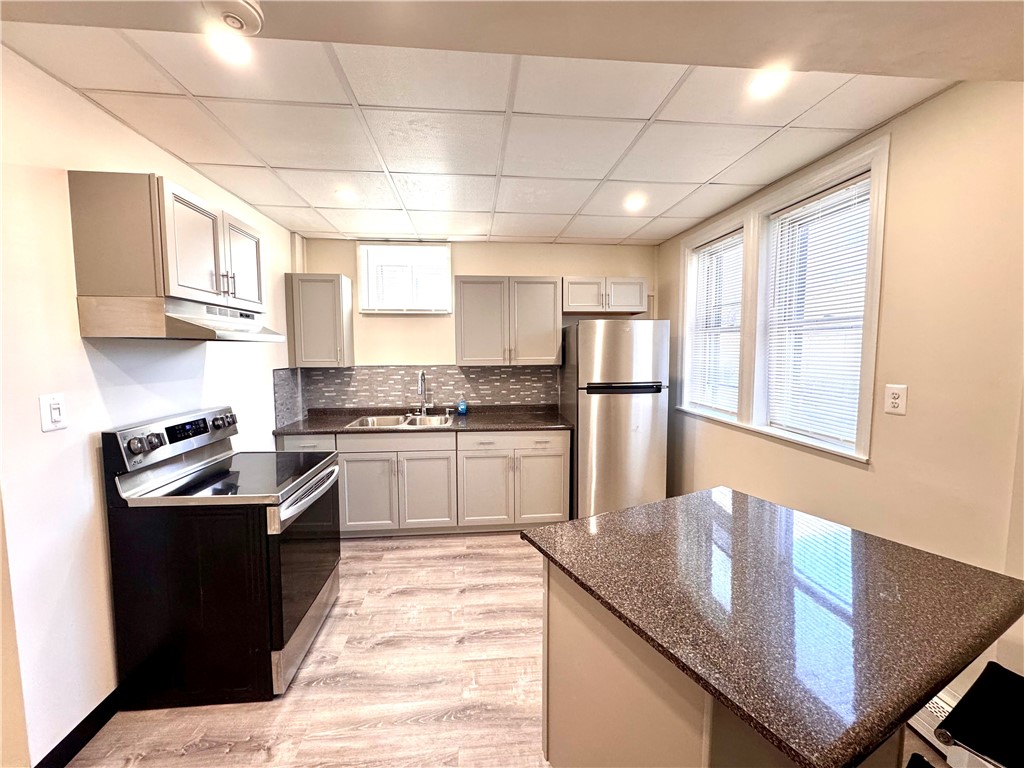143 Pidge Avenue, Unit 5 Pawtucket, RI 02860 - Photo 1 of 18
