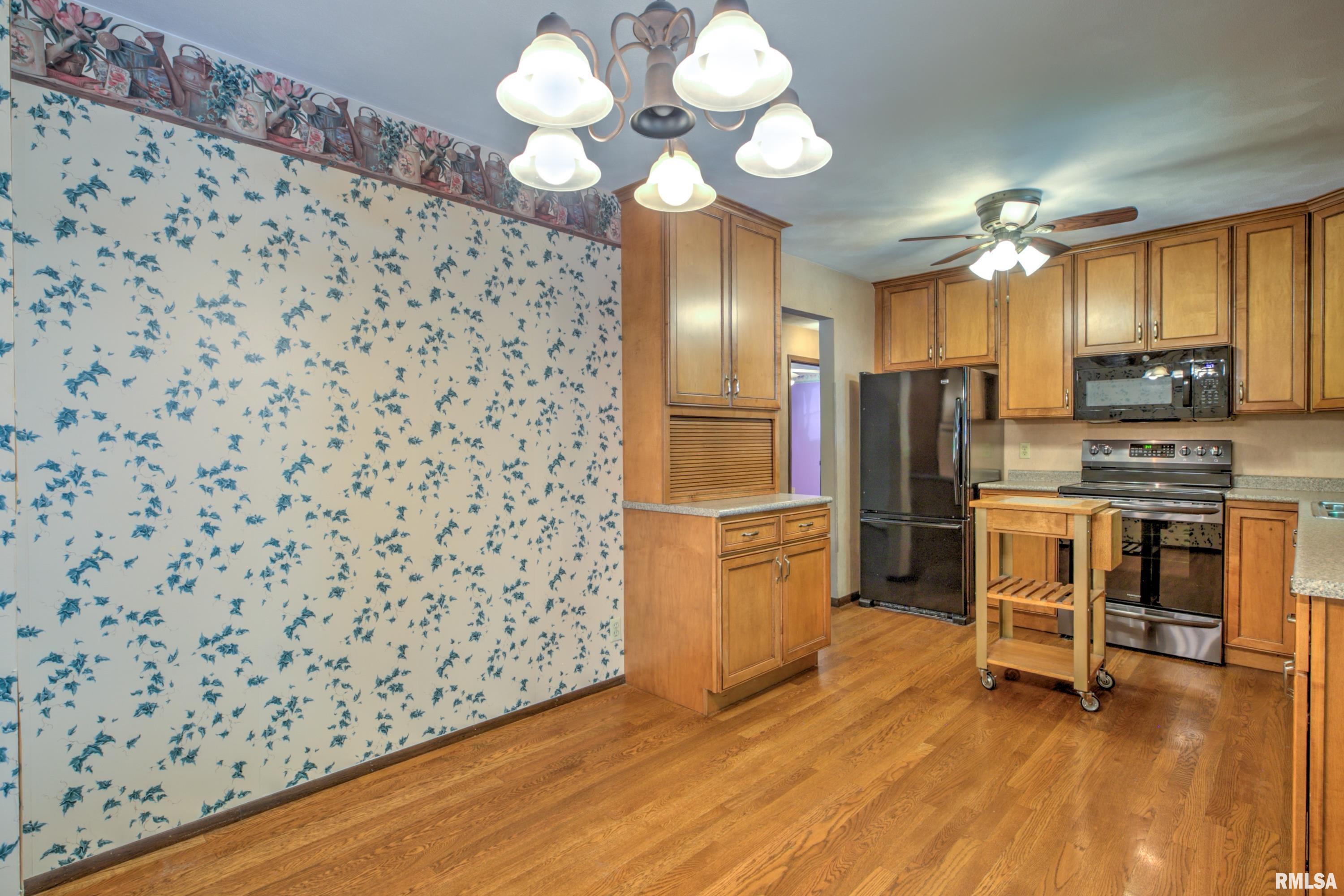 210 Dutch Lane Metamora, IL 61548 - Photo 19 of 55