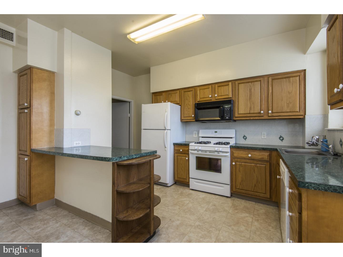 4144 Terrace Street Philadelphia, PA 19128 - Photo 9 of 25