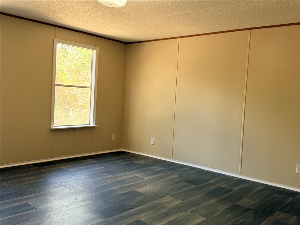 1814 Killingsworth Road Jesup, GA 31545 - Photo 17 of 20