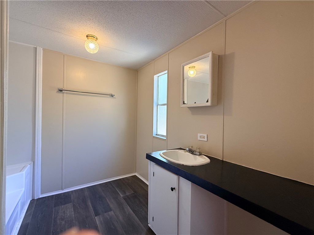 1814 Killingsworth Road Jesup, GA 31545 - Photo 18 of 20