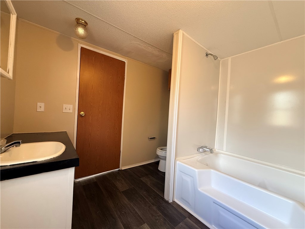 1814 Killingsworth Road Jesup, GA 31545 - Photo 19 of 20