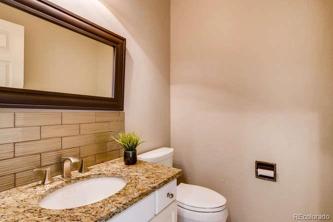 8600 South Forrest Drive Highlands Ranch, CO 80126 - Photo 22 of 33