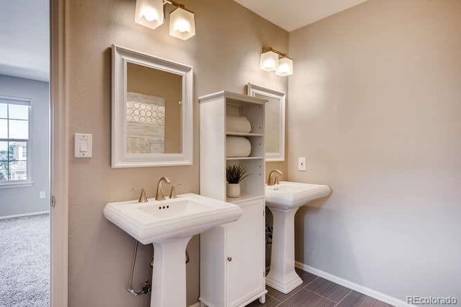 8600 South Forrest Drive Highlands Ranch, CO 80126 - Photo 25 of 33