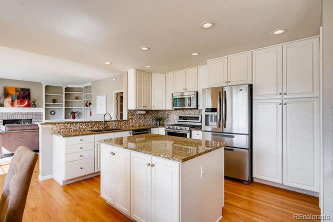 8600 South Forrest Drive Highlands Ranch, CO 80126 - Photo 10 of 33