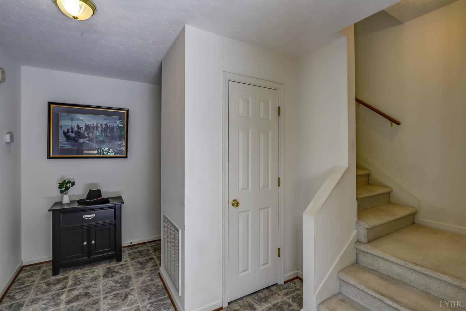 585 Cresthill Road Lynchburg, VA 24504 - Photo 18 of 48