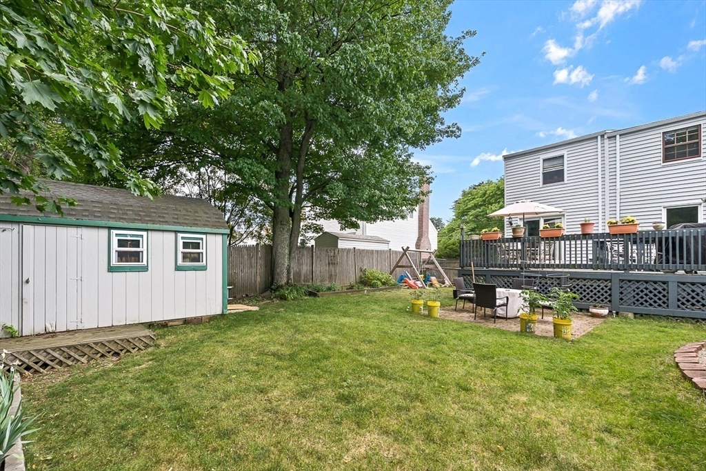5 Elizabeth Road Stoneham, MA 02180 - Photo 37 of 39
