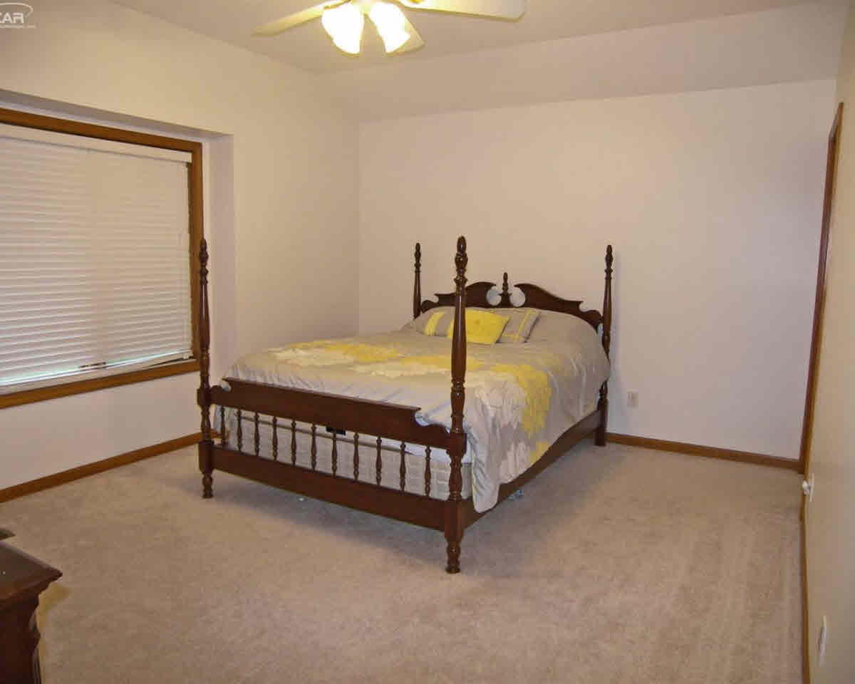 85 East Barnes Road Fostoria, MI 48435 - Photo 6 of 13 21292901-5.JPG