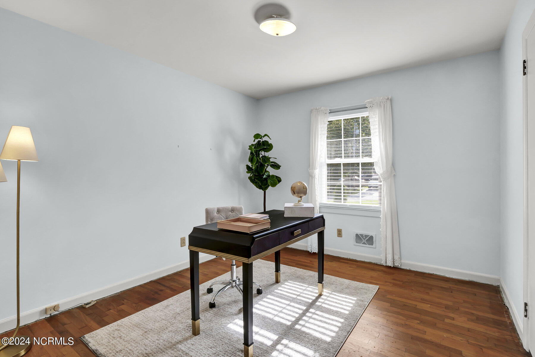 223 Huntington Road Wilmington, NC 28403 - Photo 14 of 28 014_p1499865_249