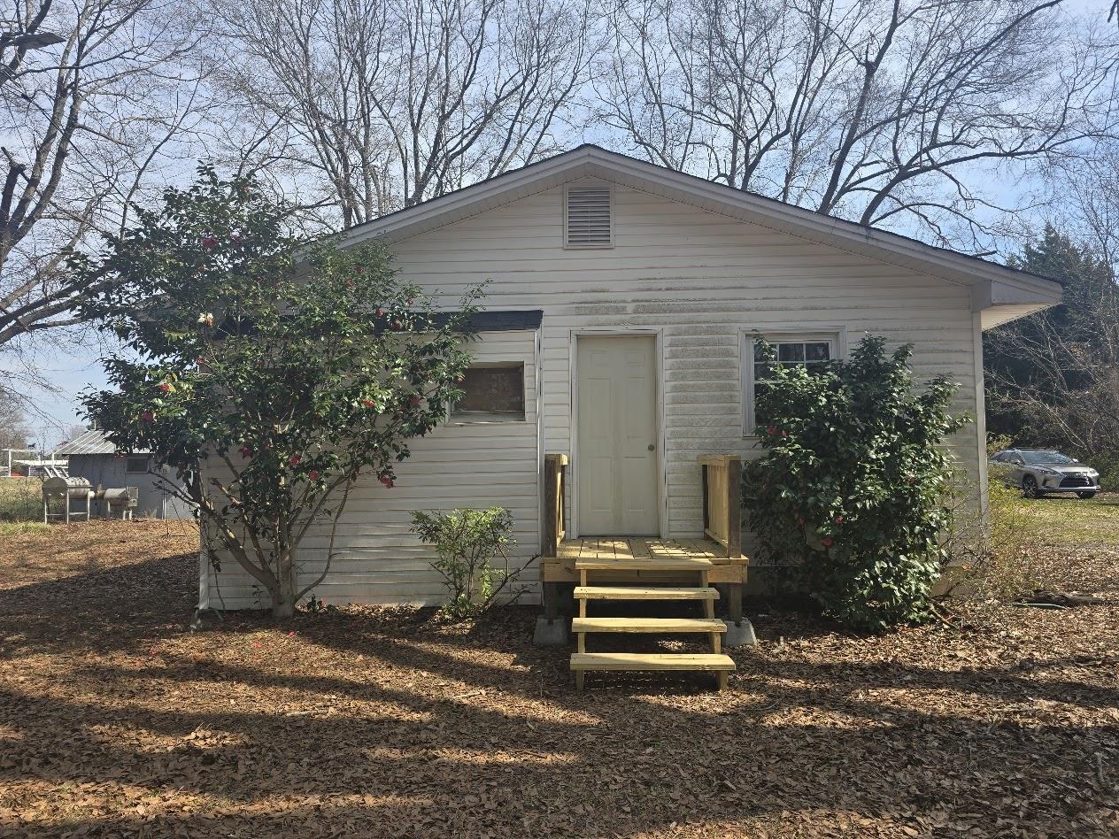 1461 Buck Shoals Road Gaffney, SC 29341 - Photo 5 of 40