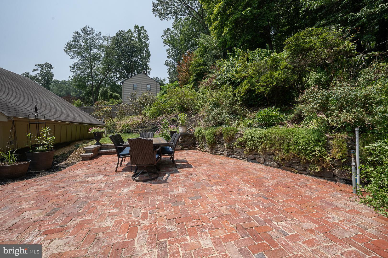 746 Mancill Road Wayne, PA 19087 - Photo 41 of 46 patio