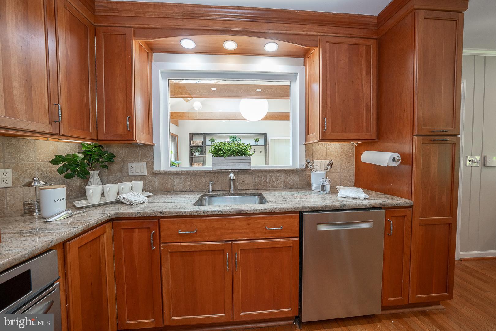 746 Mancill Road Wayne, PA 19087 - Photo 9 of 46 Kitchen