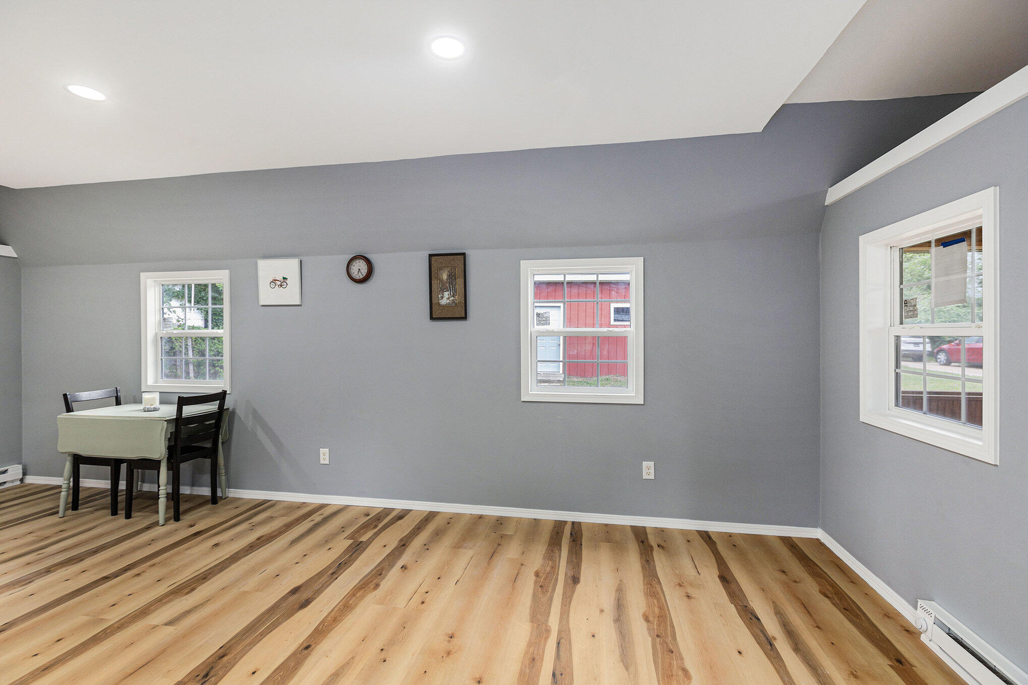 125 2nd Street Mesick, MI 49668 - Photo 13 of 22 Living room