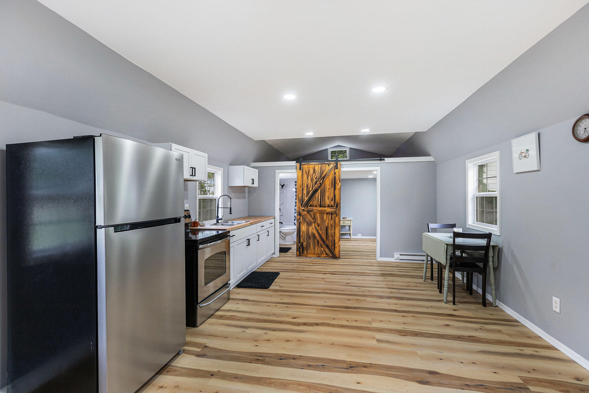 125 2nd Street Mesick, MI 49668 - Photo 17 of 22 kitchen