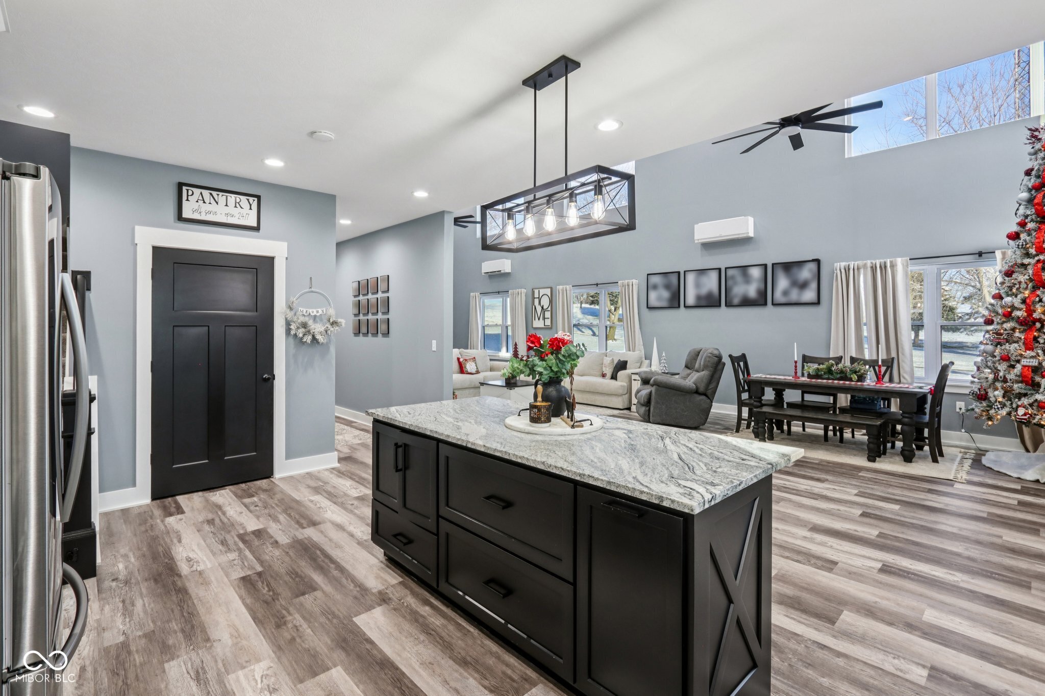 5500 Rocklane Road Greenwood, IN 46143 - Photo 14 of 90