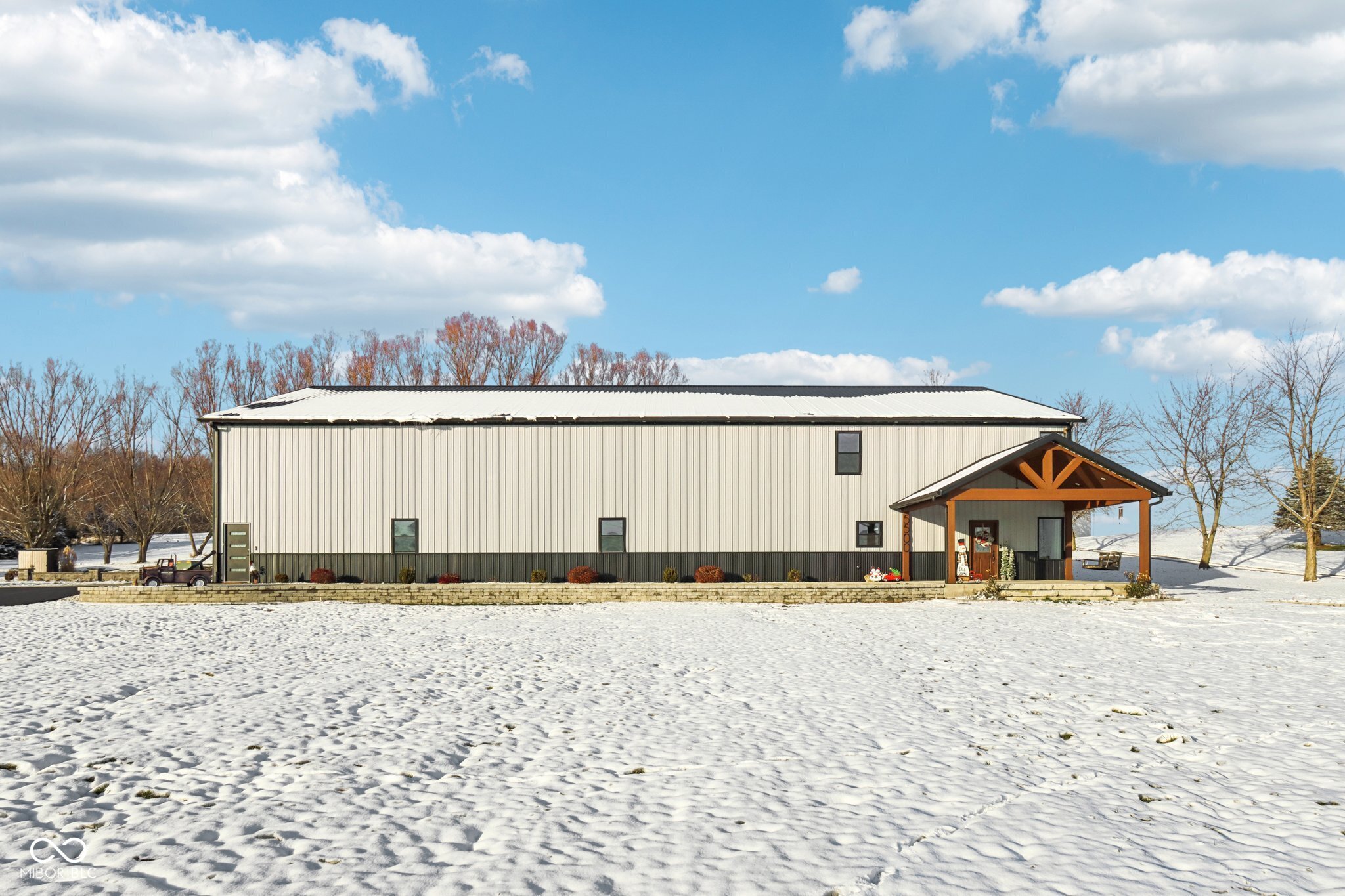 5500 Rocklane Road Greenwood, IN 46143 - Photo 6 of 90