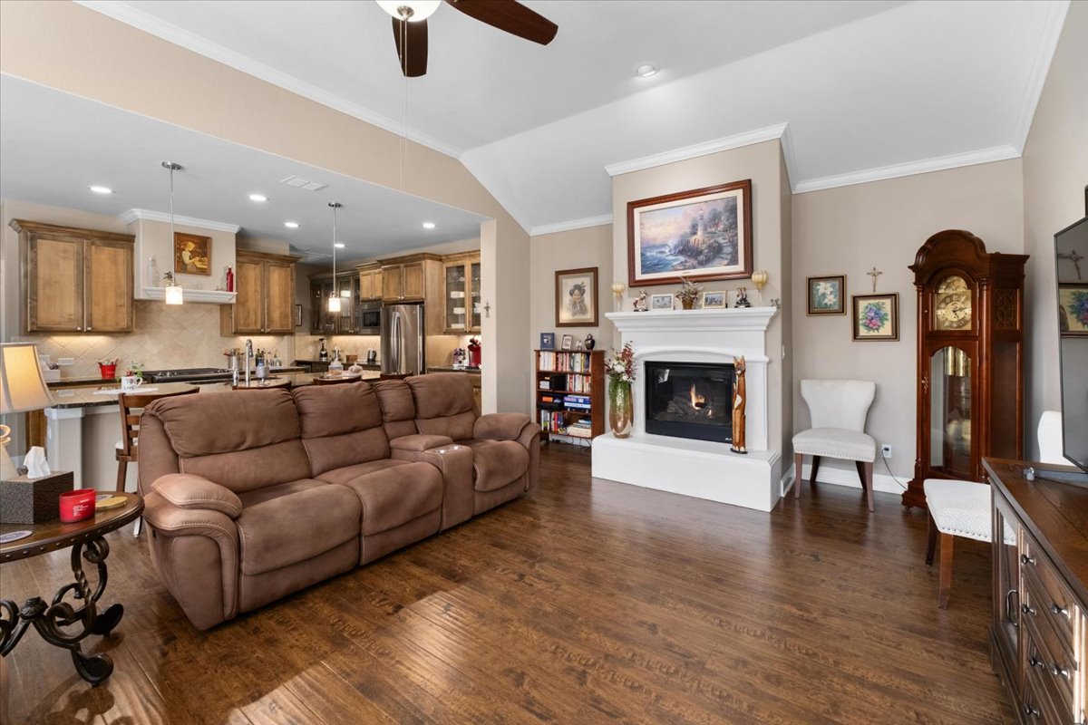 234 Via Valmonte Buda, TX 78610 - Photo 6 of 30