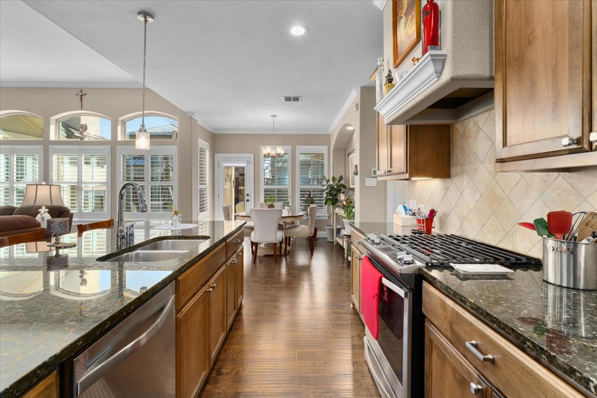 234 Via Valmonte Buda, TX 78610 - Photo 10 of 30