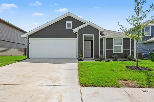 $2,395 | 16616 Port Arthur Place, Justin, TX 76247