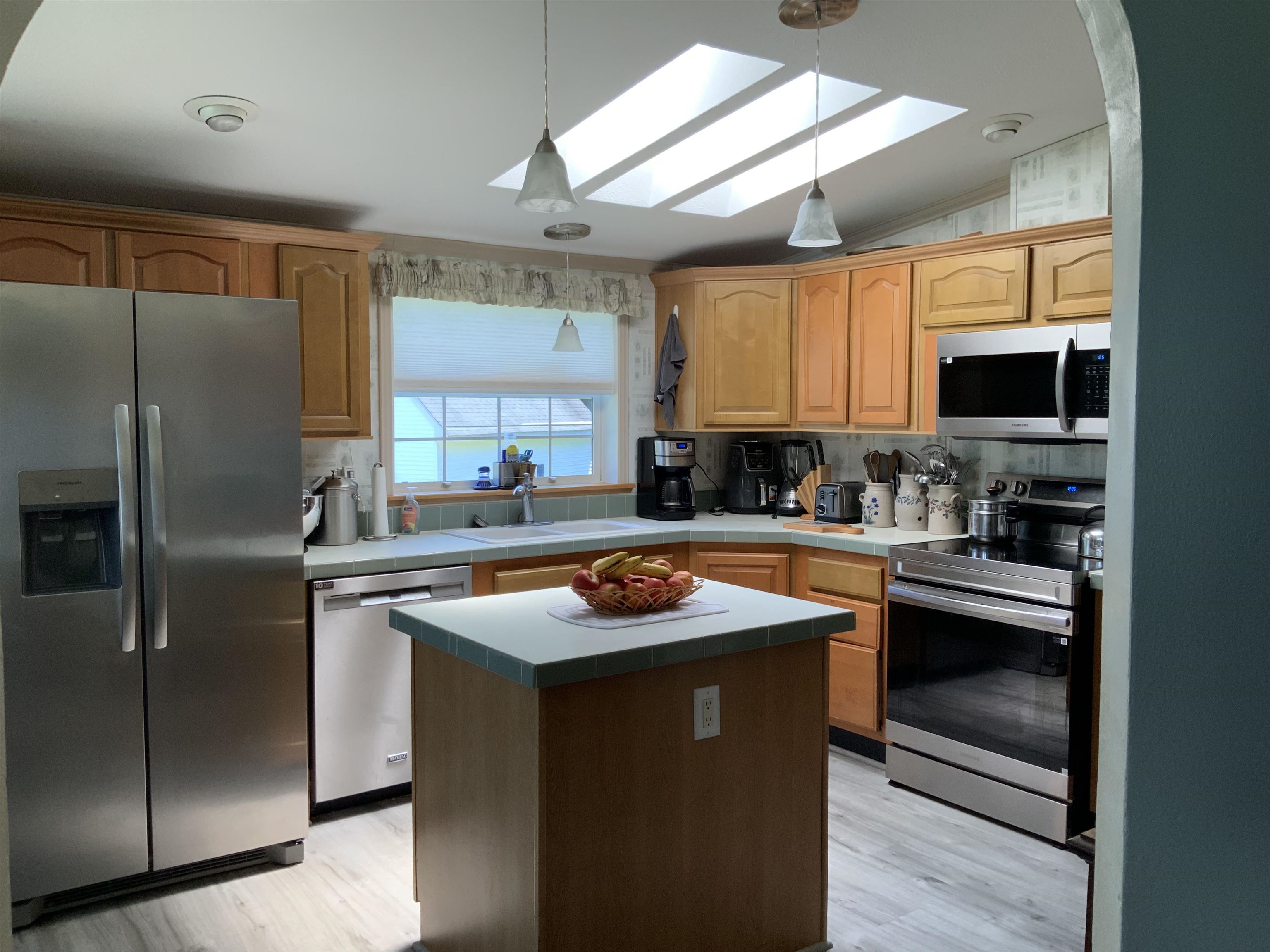 56 Osprey Road Alton, NH 03809 - Photo 16 of 31