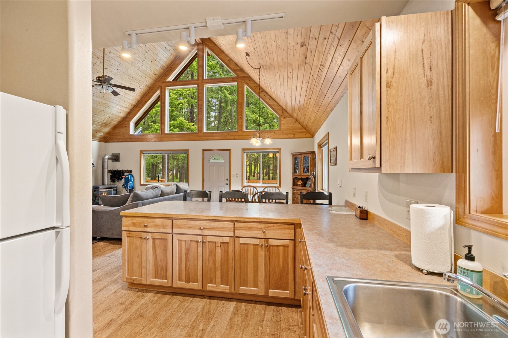 420 Vinegar Bend Road Ronald, WA 98940 - Photo 13 of 34