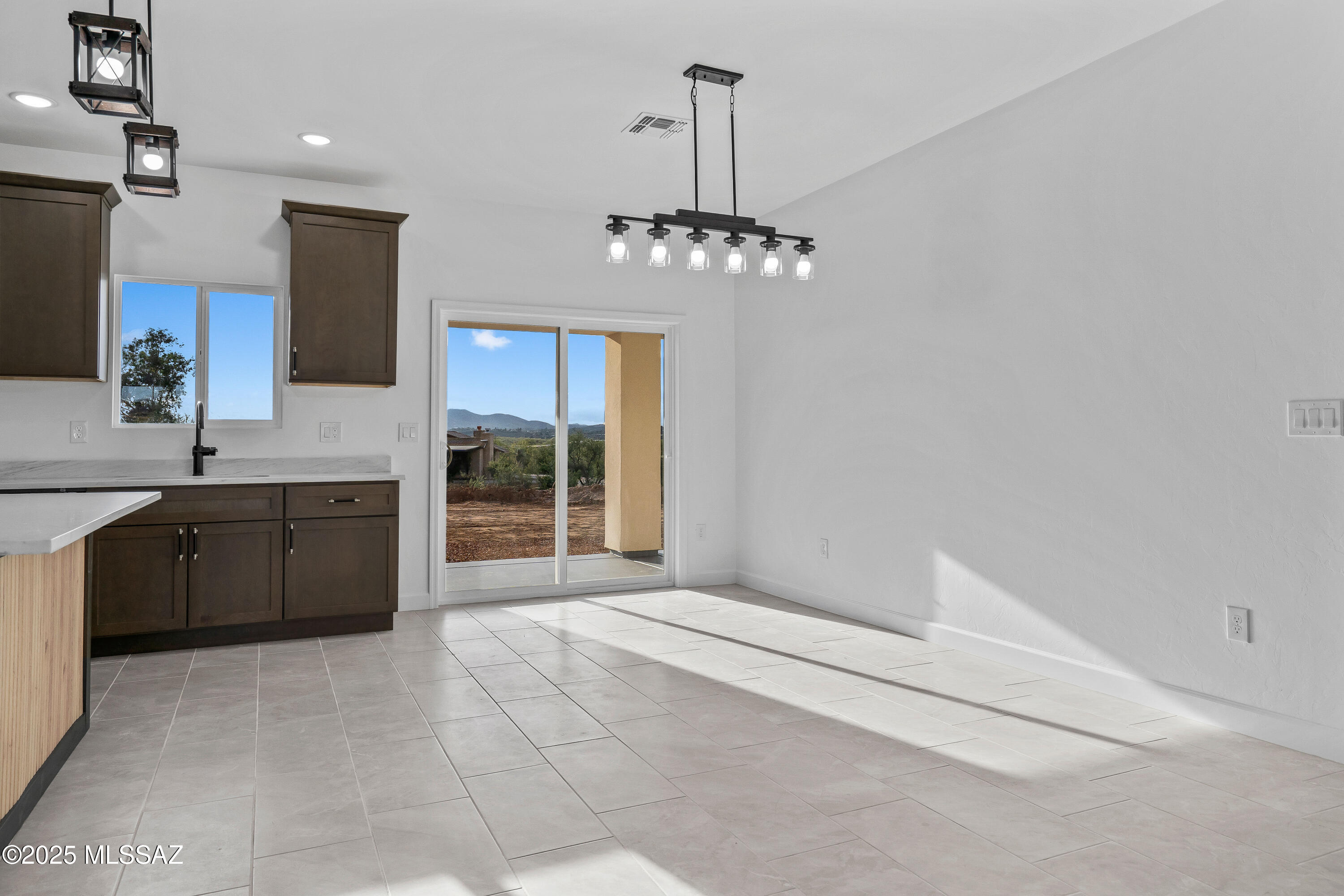 39 Acuario Court Rio Rico, AZ 85648 - Photo 14 of 29