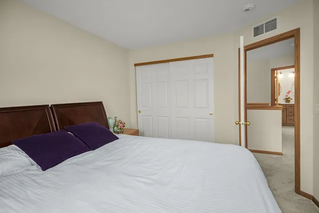 $260,000 | 1562 Liberty Circle, Shakopee, MN 55379