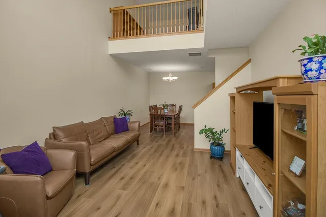 $260,000 | 1562 Liberty Circle, Shakopee, MN 55379