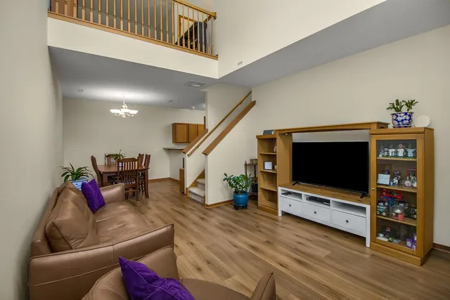 $260,000 | 1562 Liberty Circle, Shakopee, MN 55379