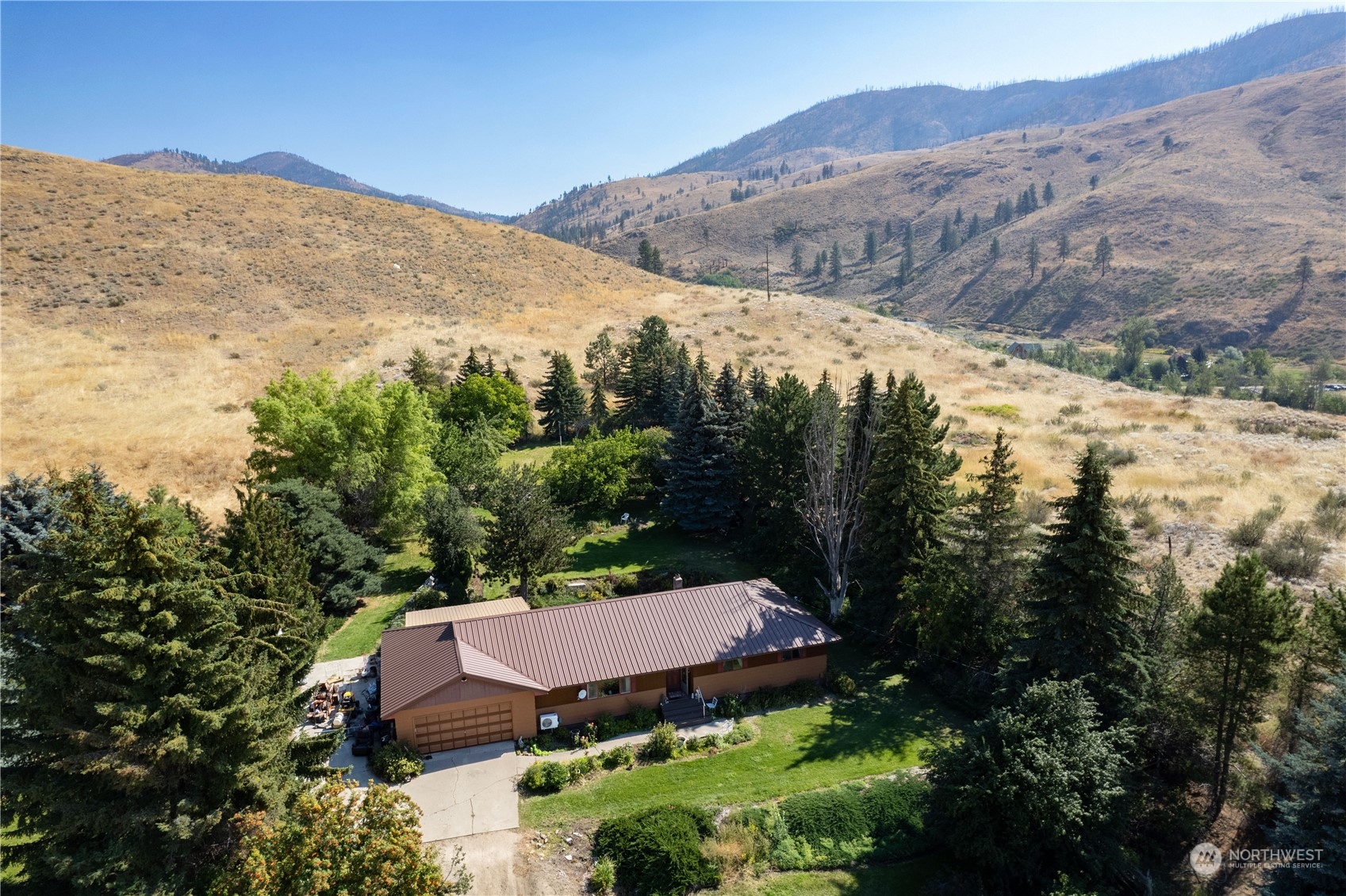 20757 State Rte 20 Twisp, WA 98856 - Photo 2 of 36 Gallery Image 2