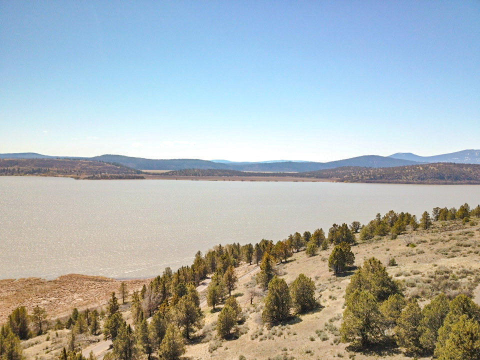4840 Sunset Ridge Road Klamath Falls, OR 97601 - Photo 4 of 30 IMG_4873