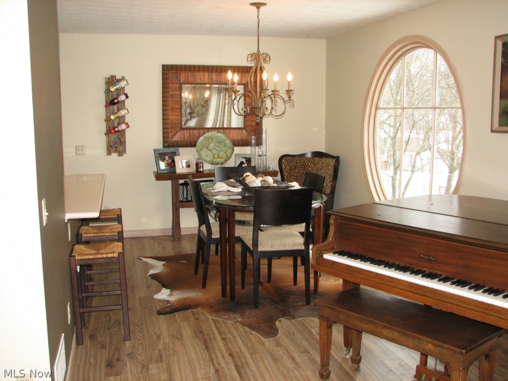 129 Shore Line Avenue Northwest Canton, OH 44708 - Photo 5 of 24 Gallery Image 5