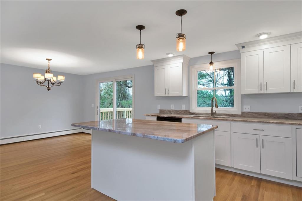 23 Carriage Road Cumberland Foreside, ME 04110 - Photo 5 of 28 Photo