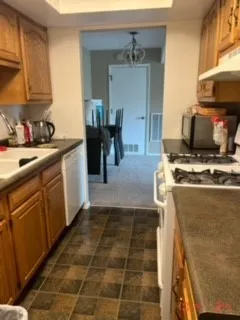 $1,550 | 1750 Fayette Walk, Unit F, Hoffman Estates, IL 60169