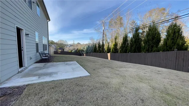 a view of a outdoor space