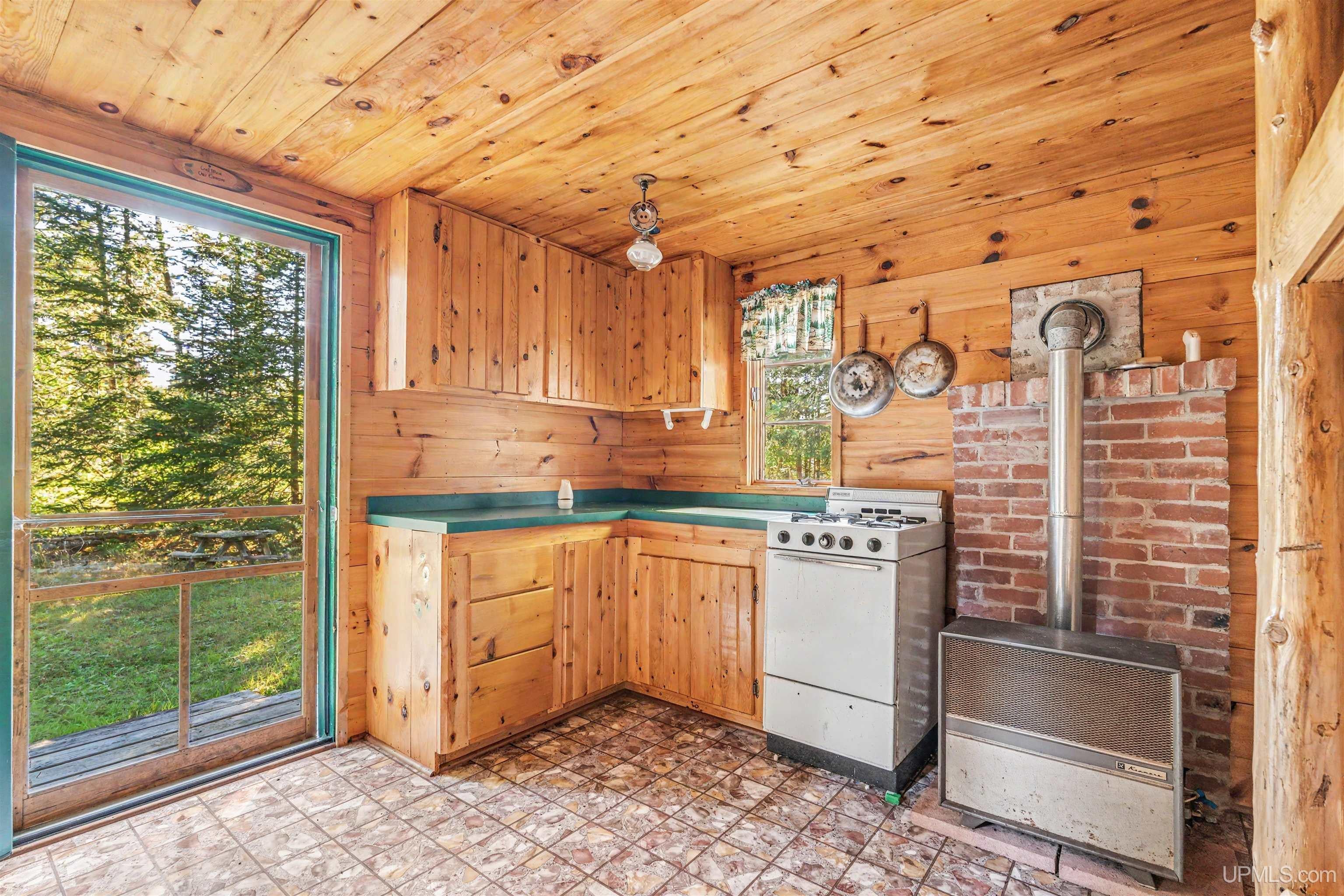 1647 West Edge Road Germfask, MI 49836 - Photo 28 of 53 Gallery Image 28