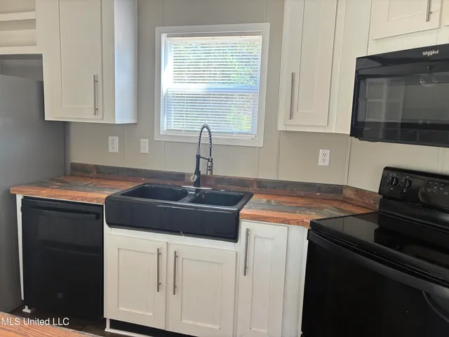 $149,900 | 7158 North B Highway, McLain, MS 39456