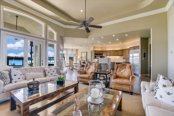 $2,995,000 | 307 Wennmohs Place, Horseshoe Bay, TX 78657