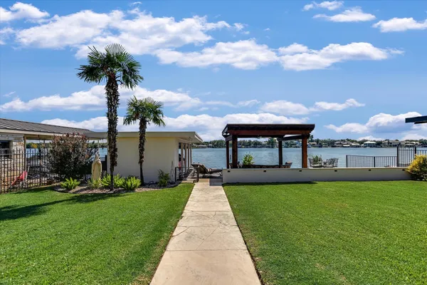 $2,995,000 | 307 Wennmohs Place, Horseshoe Bay, TX 78657