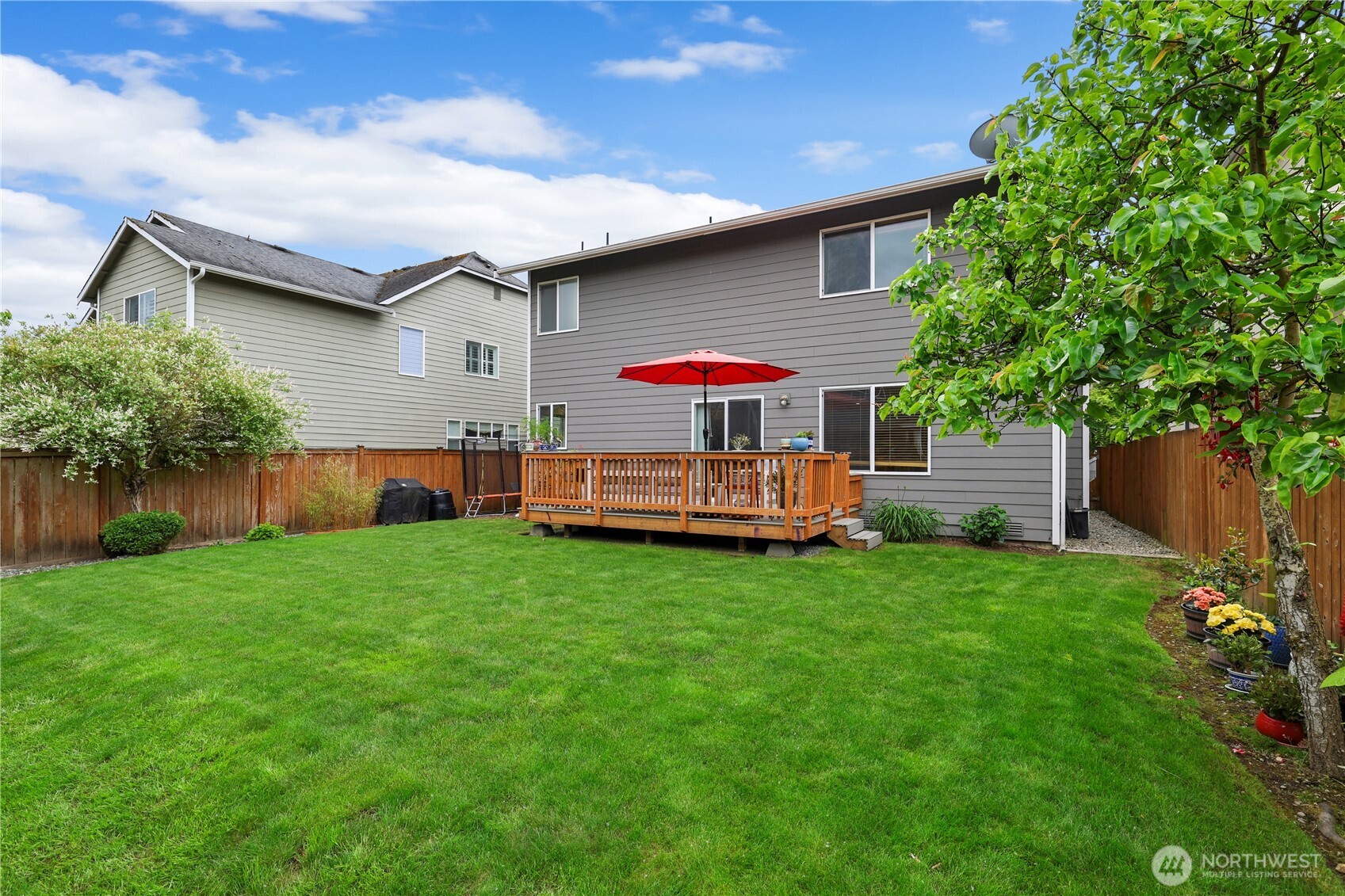 5208 Northeast 8th Court Renton, WA 98059 - Photo 31 of 34