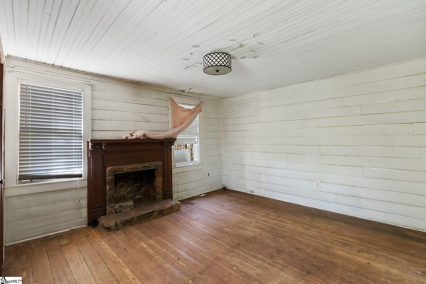 3859 Pennington Road Greer, SC 29651 - Photo 9 of 15