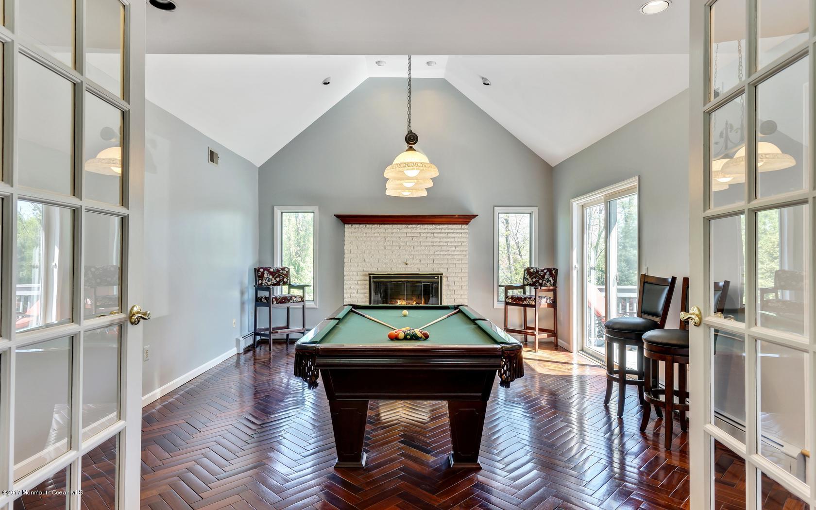 25 Muncy Drive West Long Branch, NJ 07764 - Photo 17 of 59 15