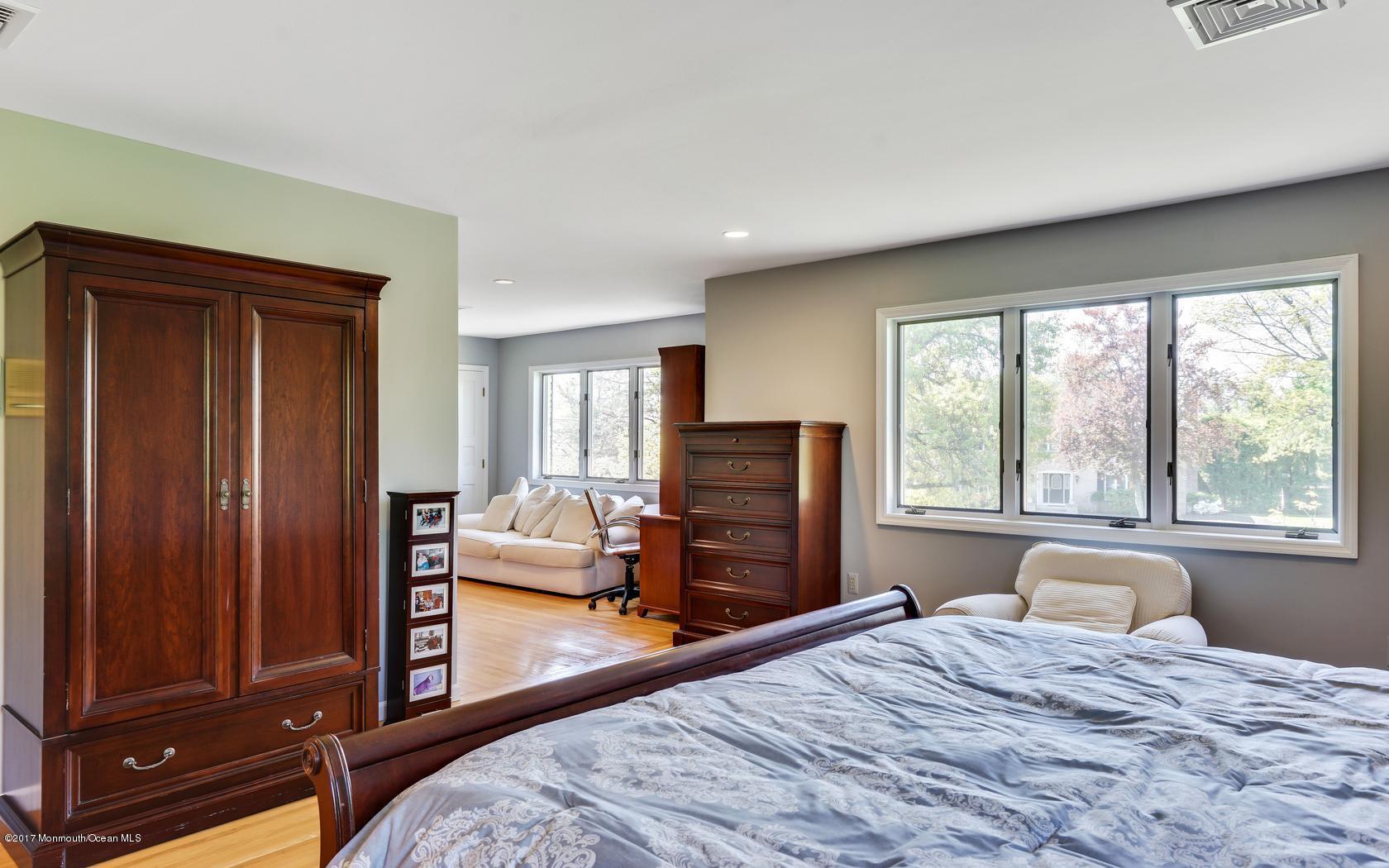 25 Muncy Drive West Long Branch, NJ 07764 - Photo 29 of 59 40