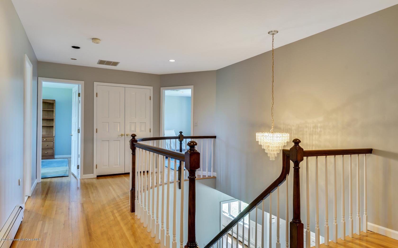 25 Muncy Drive West Long Branch, NJ 07764 - Photo 37 of 59 34