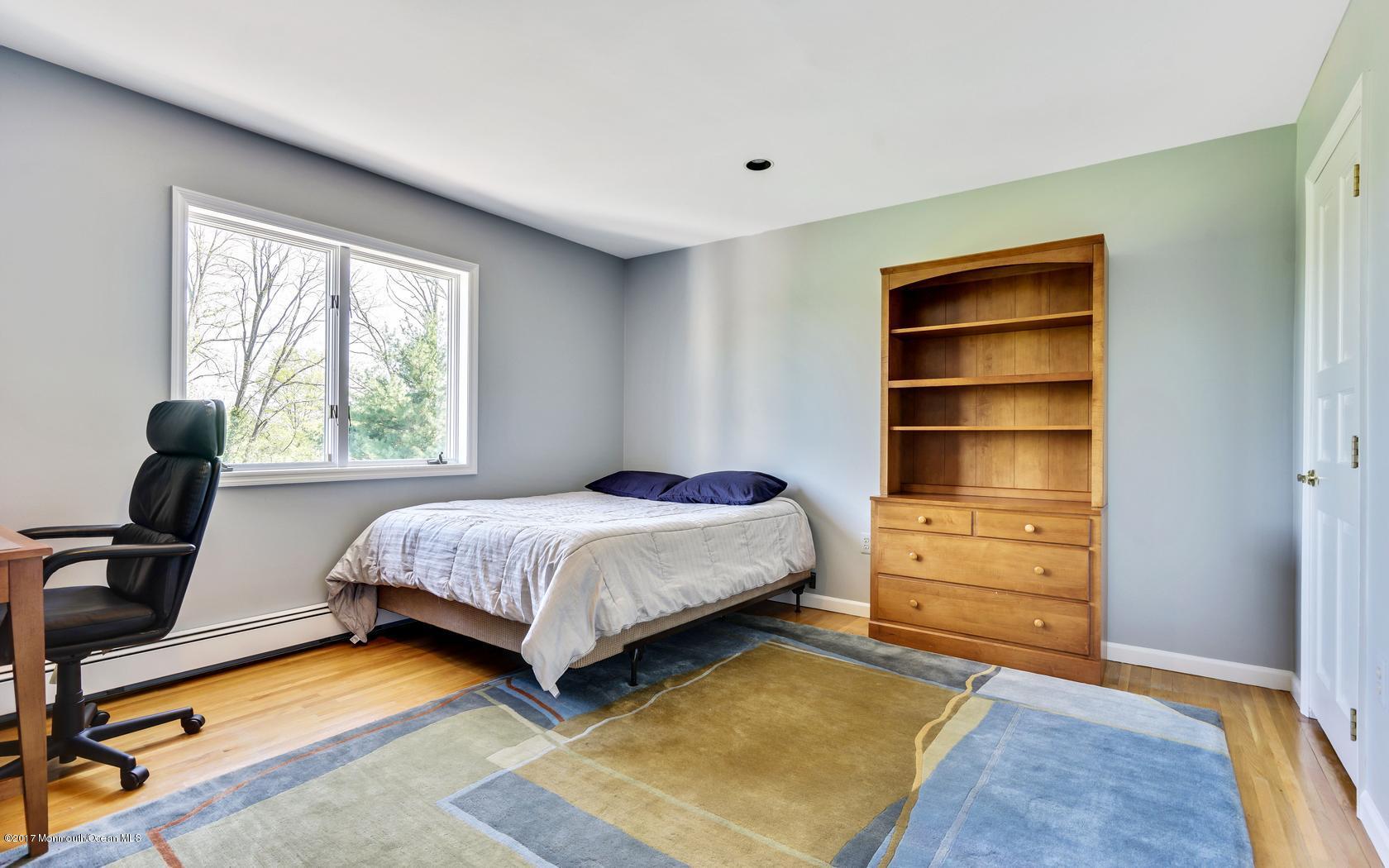 25 Muncy Drive West Long Branch, NJ 07764 - Photo 38 of 59 36