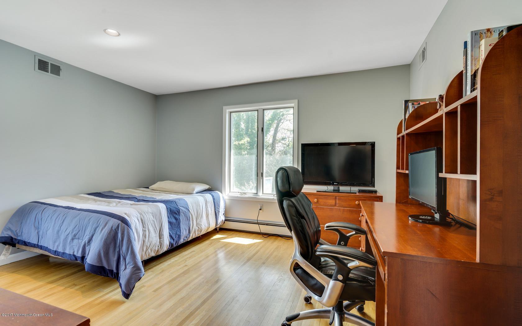 25 Muncy Drive West Long Branch, NJ 07764 - Photo 39 of 59 47